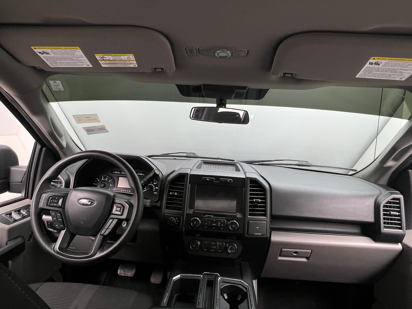 Thumbnail: 2019 Ford Econoline - 3