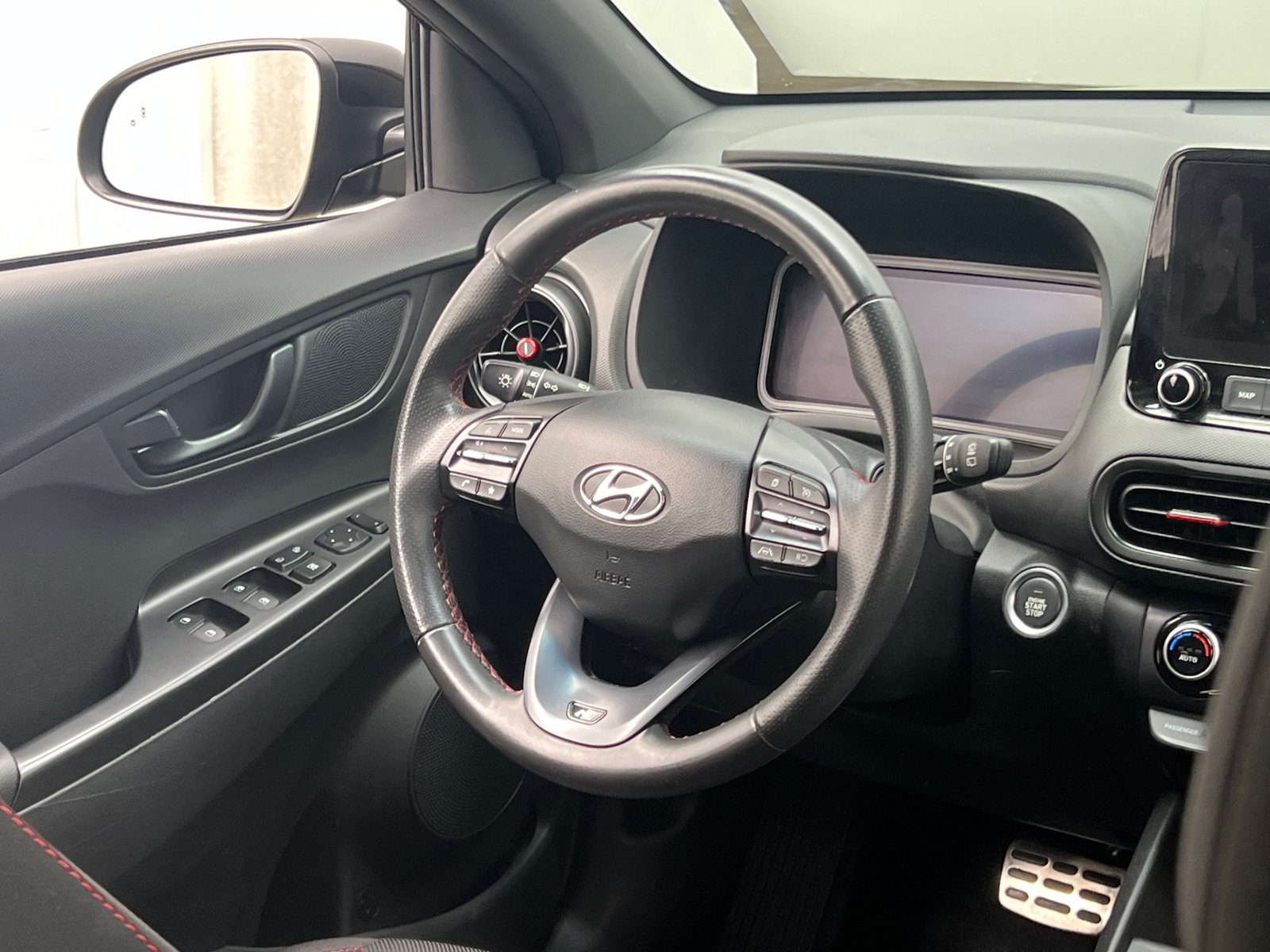 Thumbnail: 2023 Hyundai Kona - 5