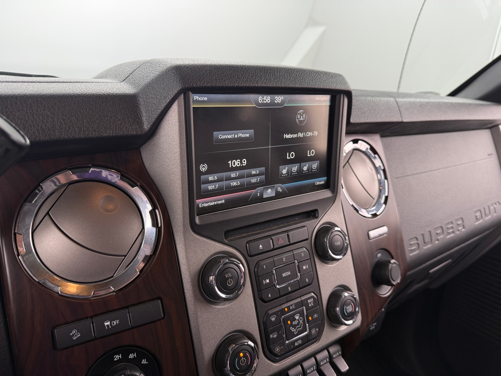 Thumbnail: 2014 Ford Econoline - 3