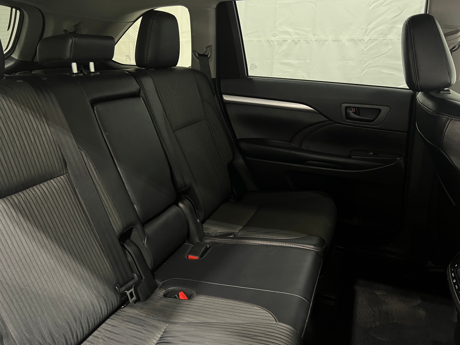 Thumbnail: 2019 Toyota Highlander - 6