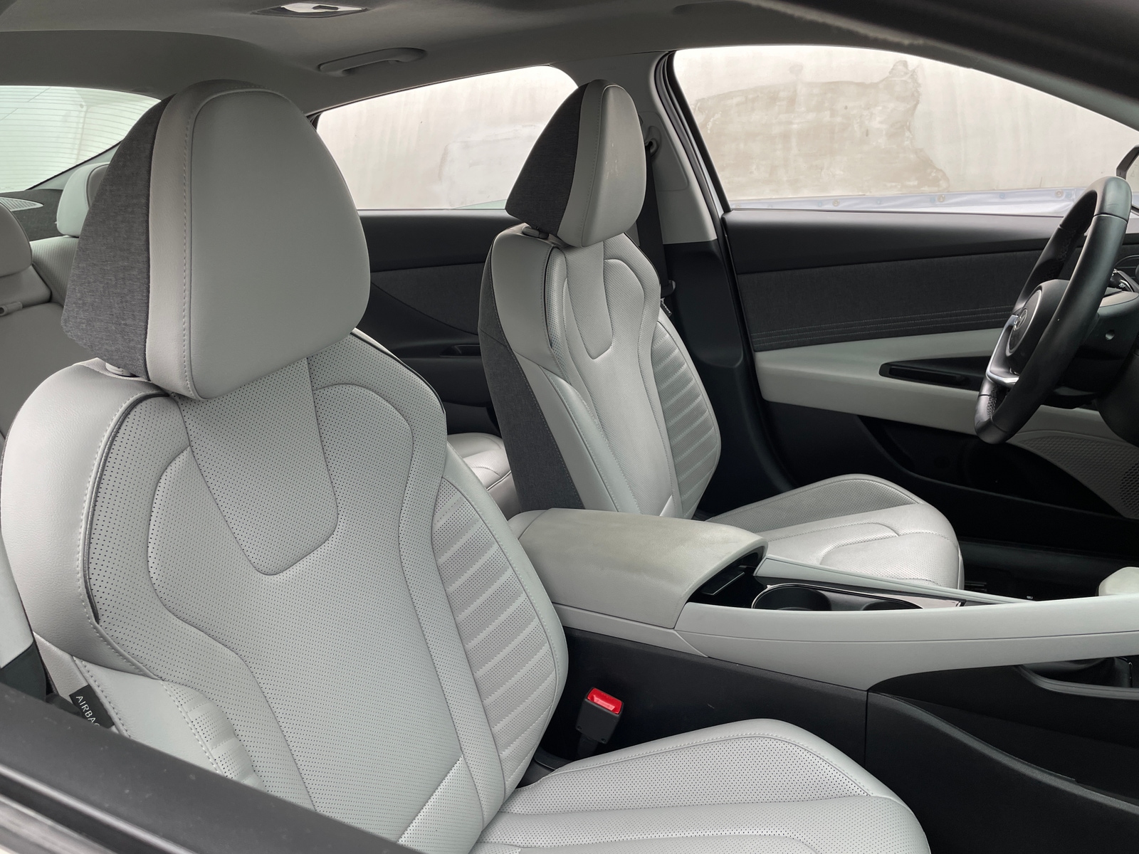 Thumbnail: 2025 Hyundai Elantra - 2