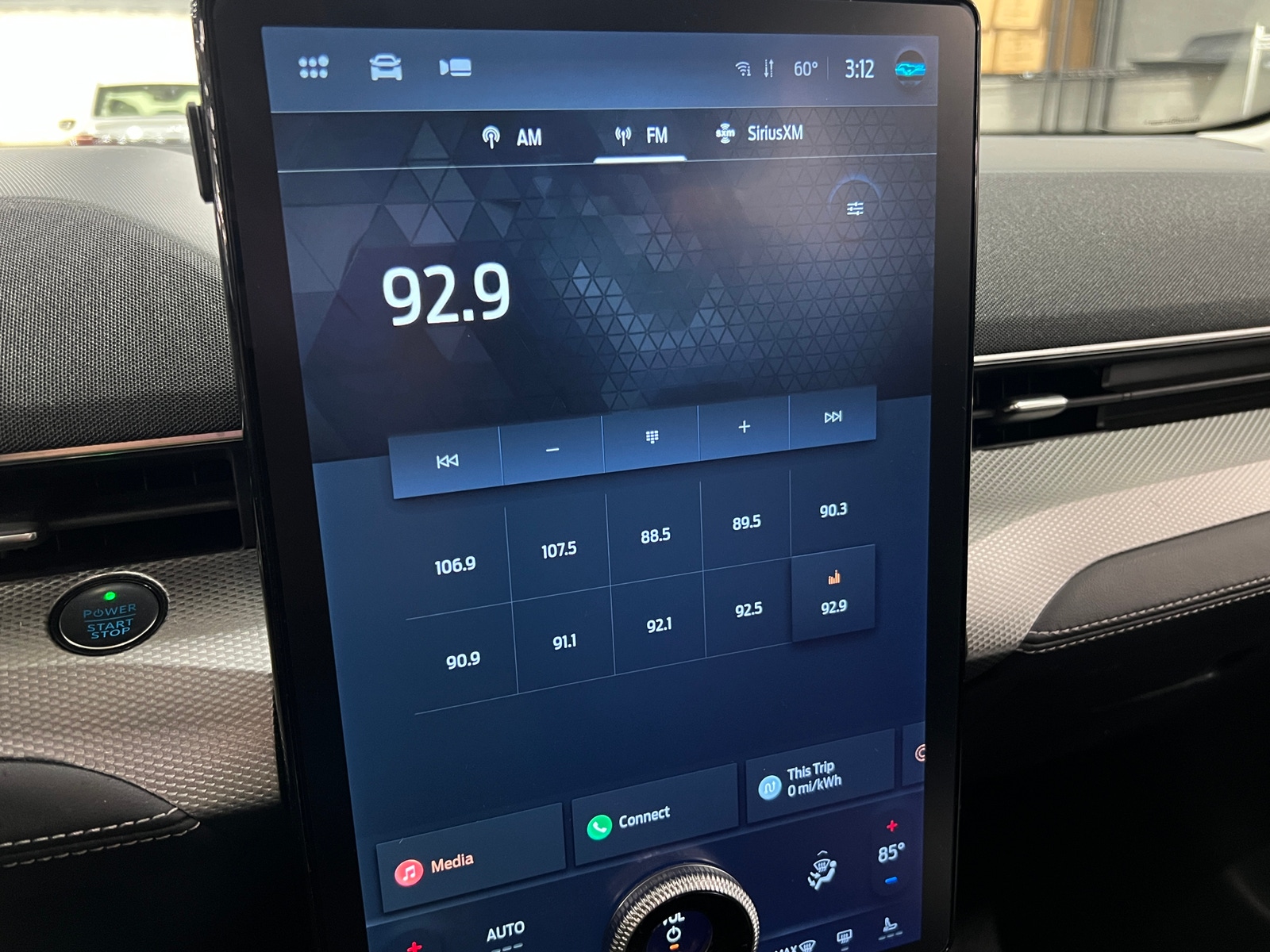 Thumbnail: 2022 Ford Mustang Mach-E - 3