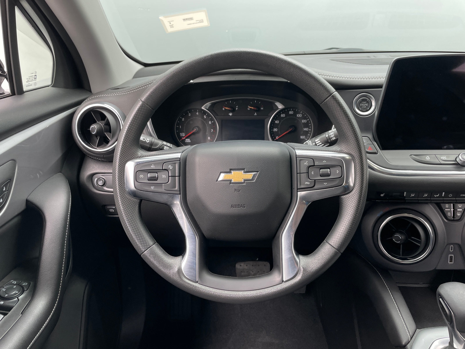 Thumbnail: 2025 Chevrolet Blazer - 5