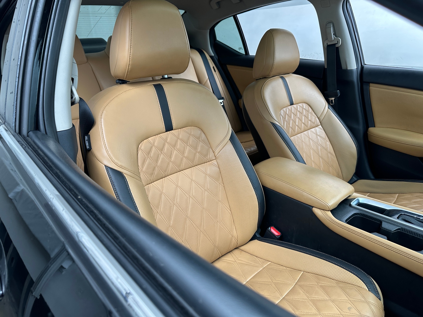 Thumbnail: 2023 Nissan Sentra - 2