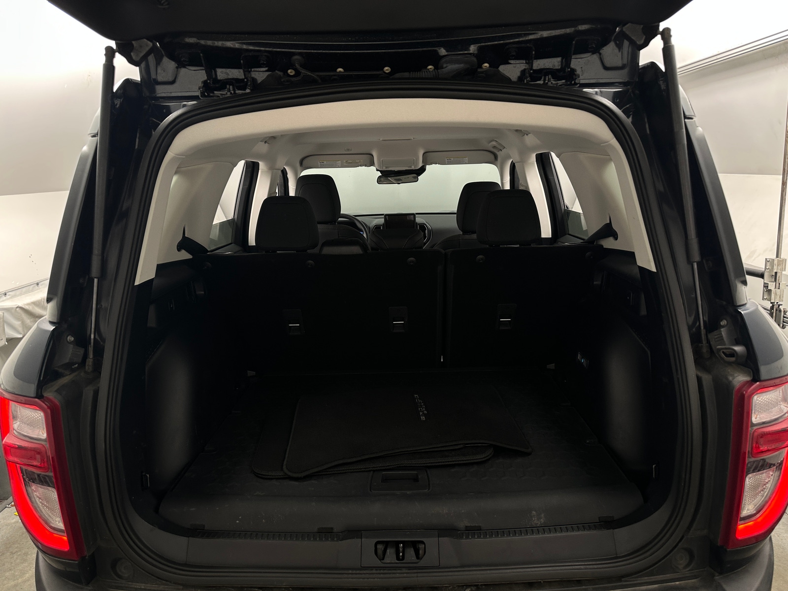 Thumbnail: 2022 Ford Bronco Sport - 7