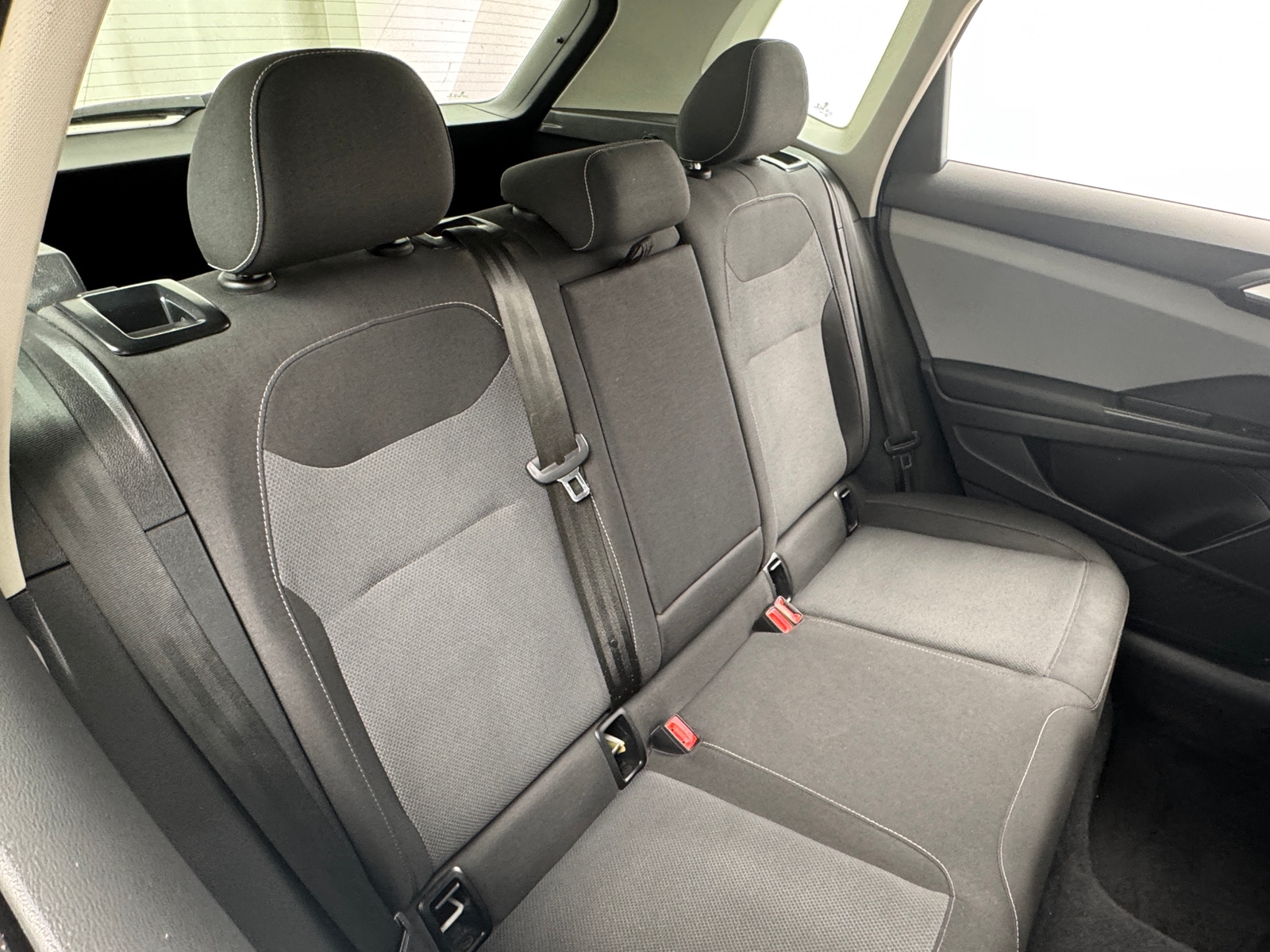 Thumbnail: 2022 Volkswagen Taos - 6