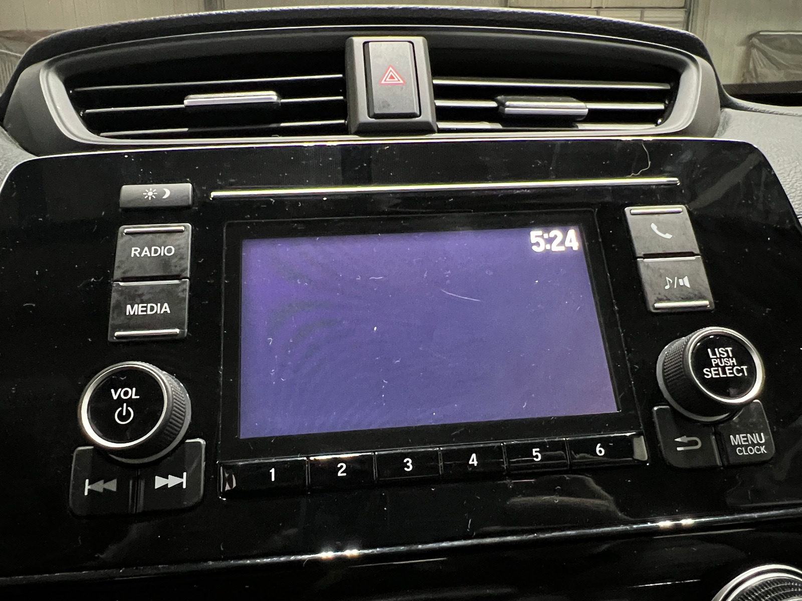 Thumbnail: 2017 Honda CR-V - 4