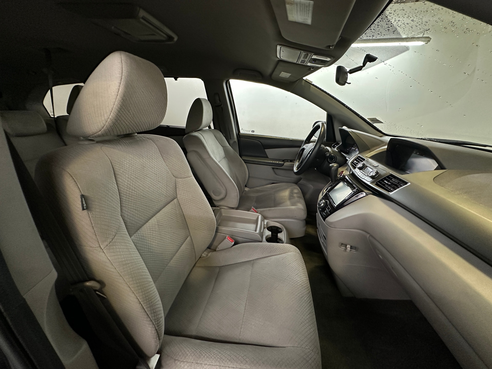 Thumbnail: 2017 Honda Odyssey - 2