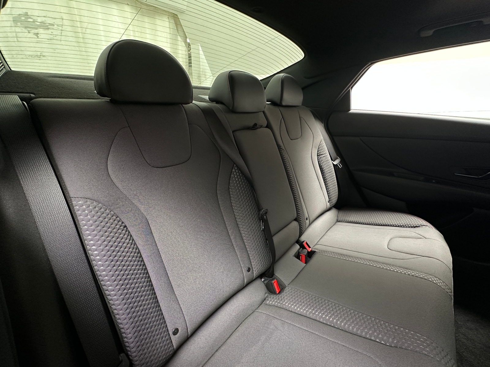 Thumbnail: 2022 Hyundai Elantra - 6