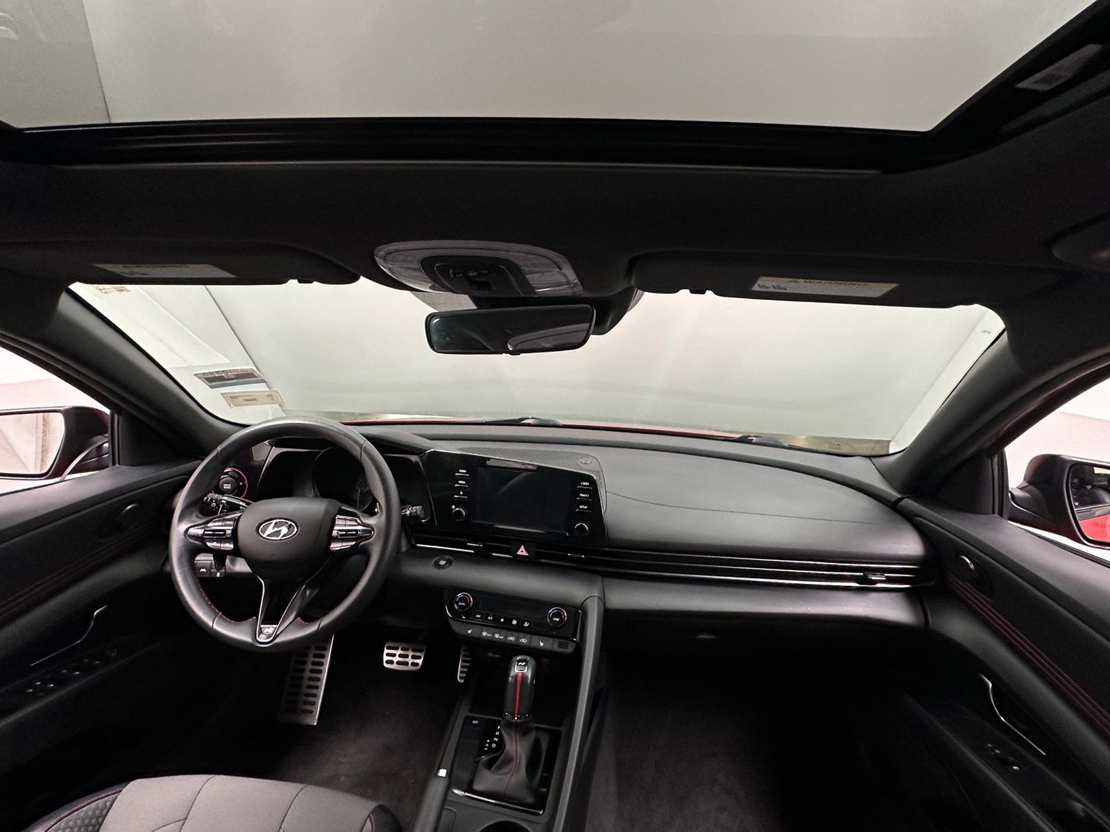 Thumbnail: 2022 Hyundai Elantra - 3