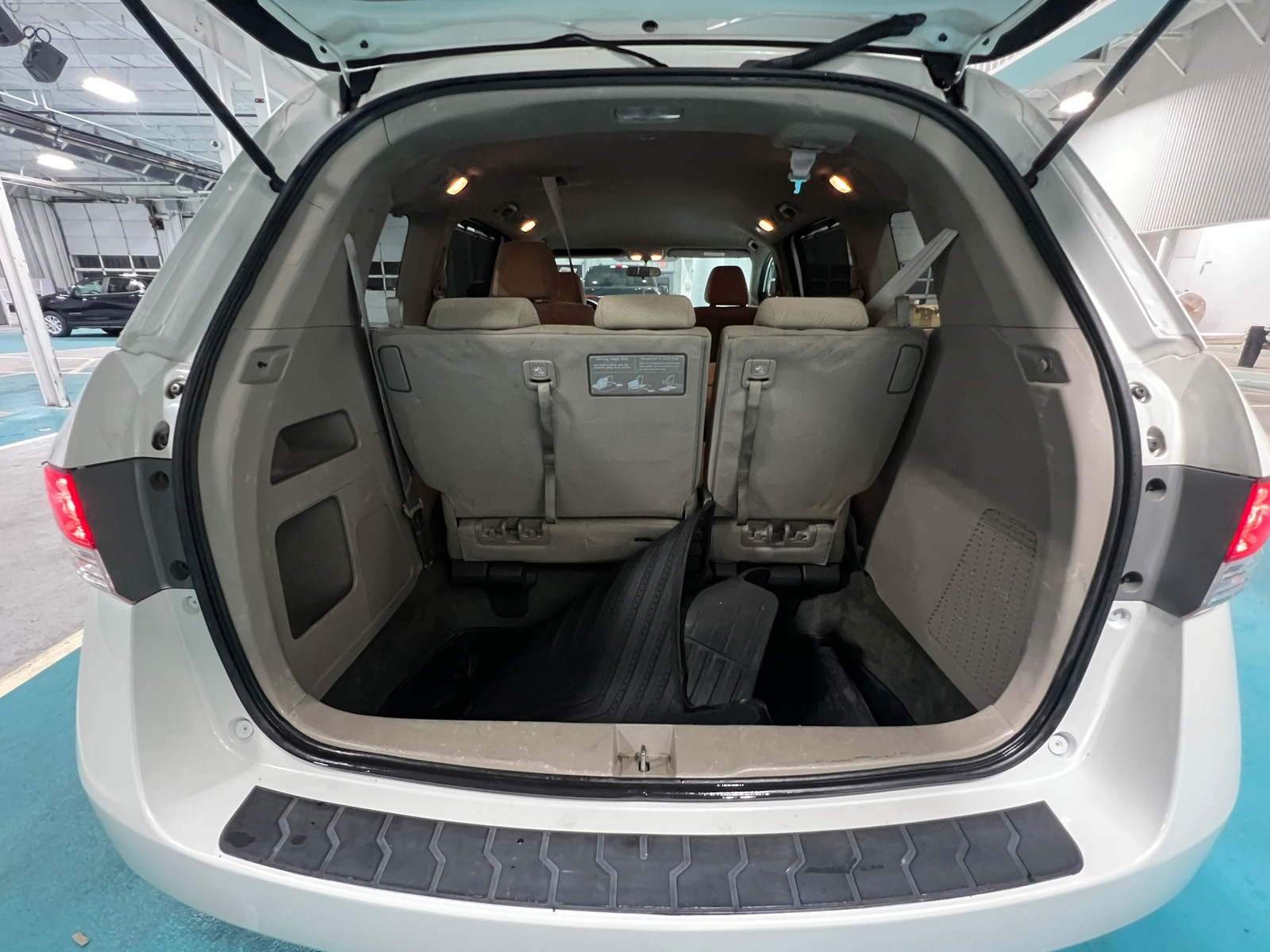 Thumbnail: 2016 Honda Odyssey - 7