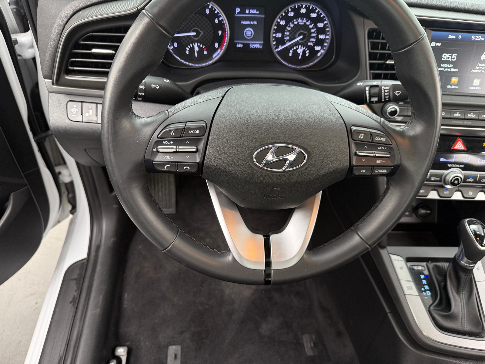 Thumbnail: 2020 Hyundai Elantra - 5