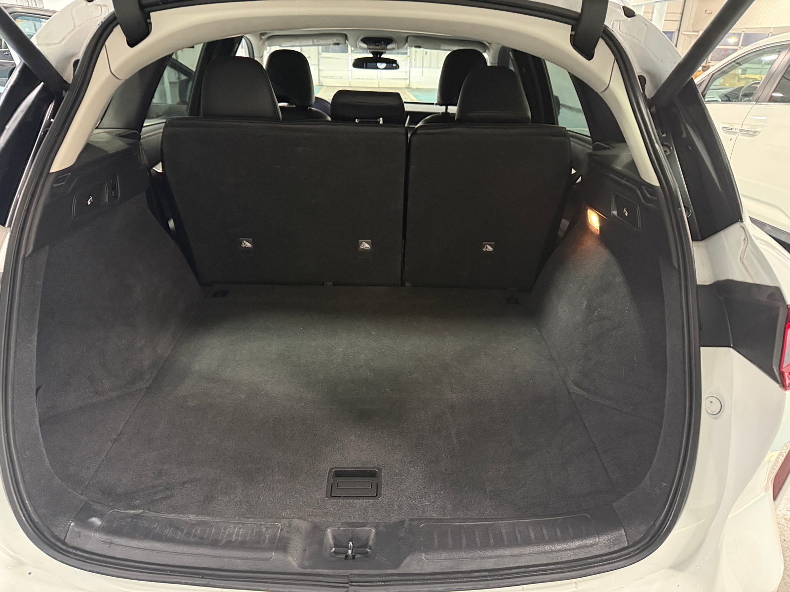 Thumbnail: 2019 INFINITI QX50 - 7