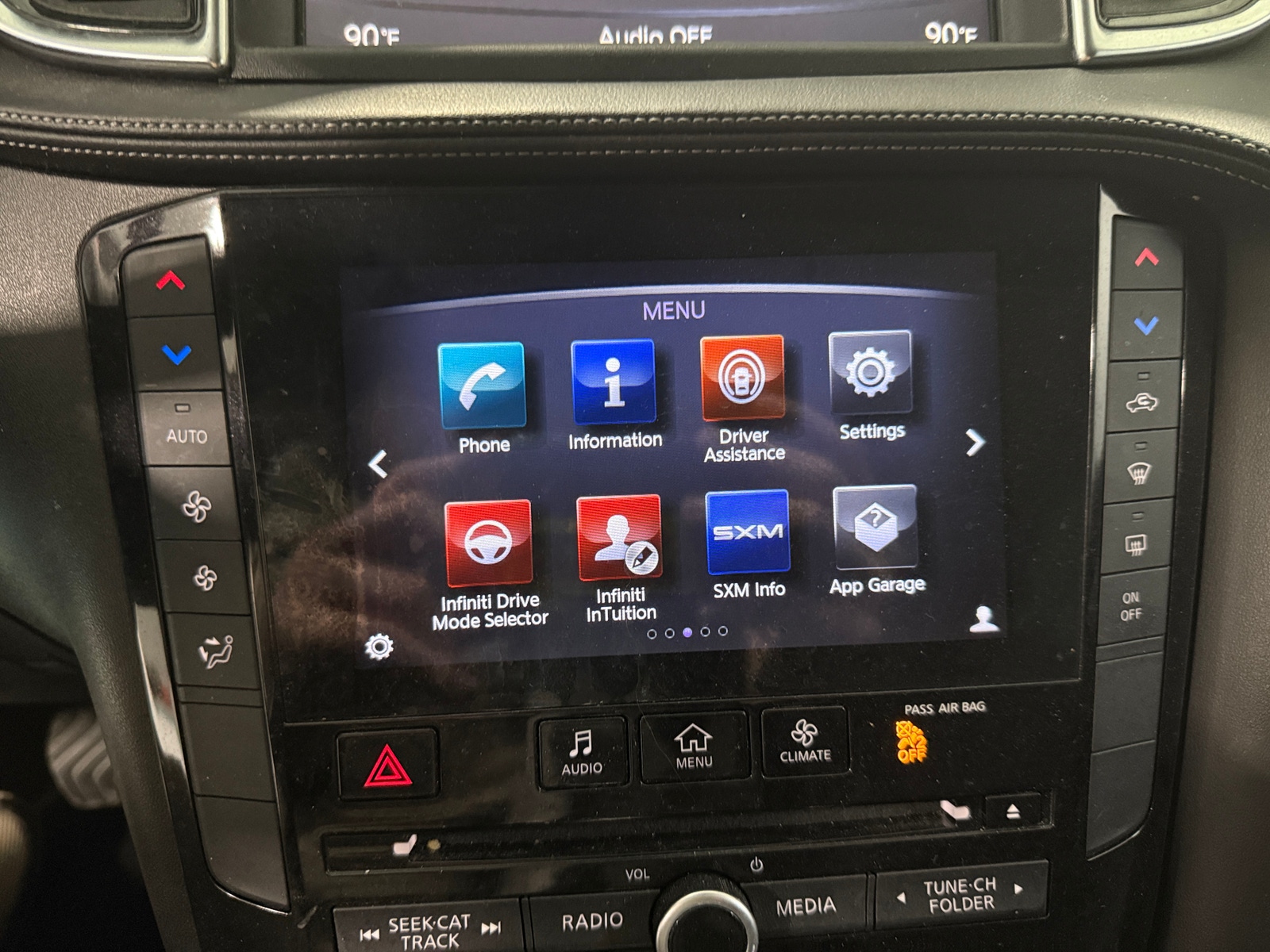 Thumbnail: 2019 INFINITI QX50 - 4