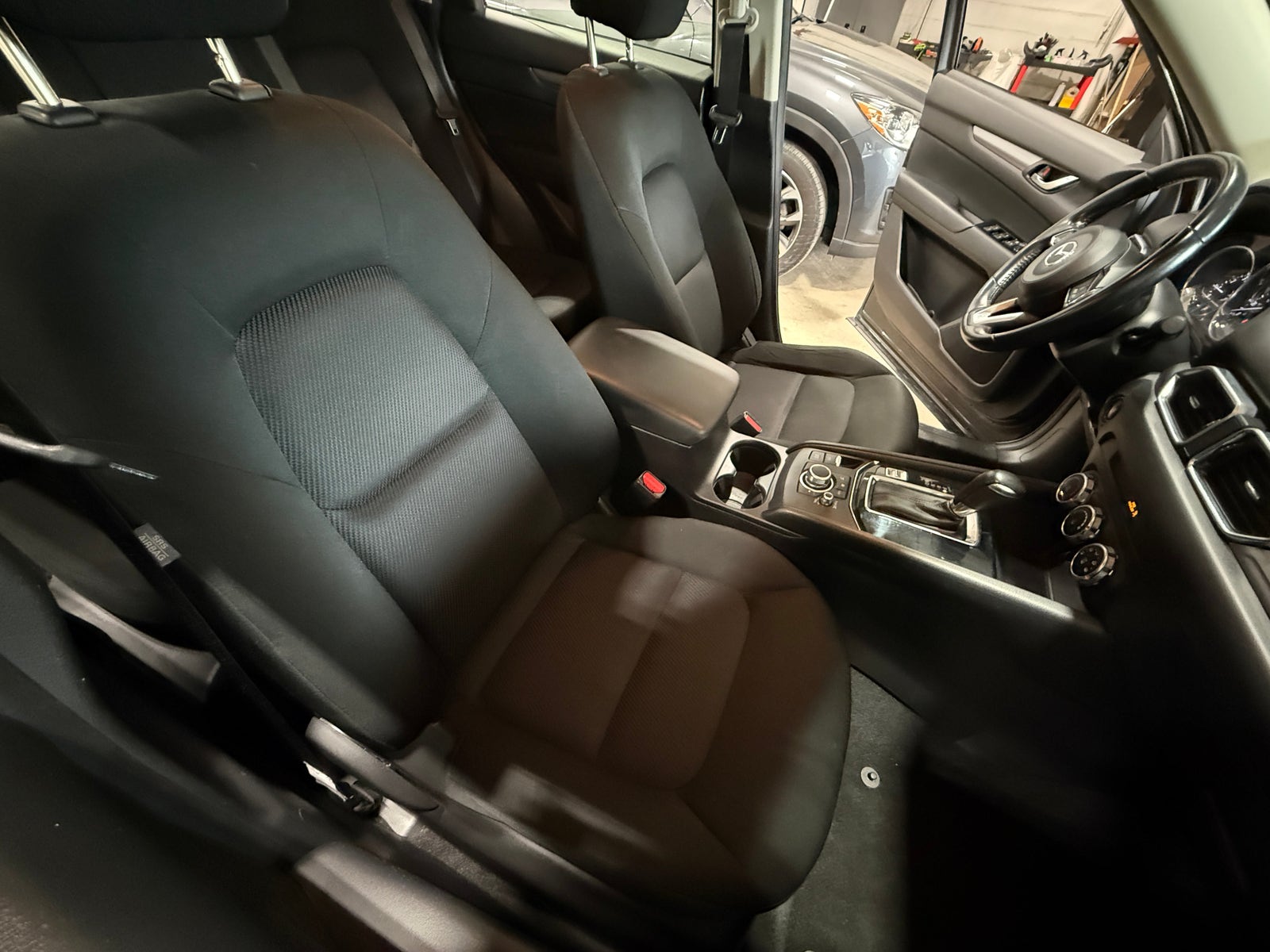 Thumbnail: 2018 Mazda CX-5 - 2