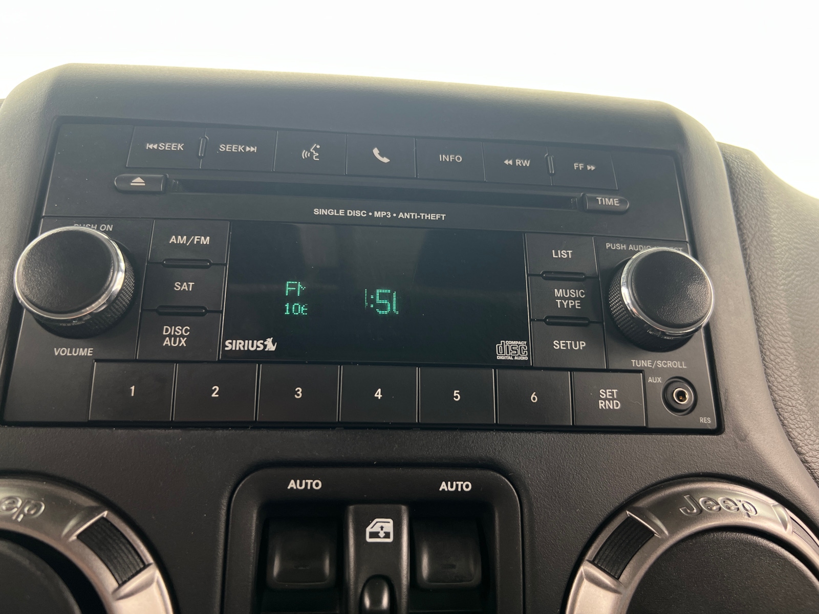 Thumbnail: 2018 Jeep Wrangler - 3