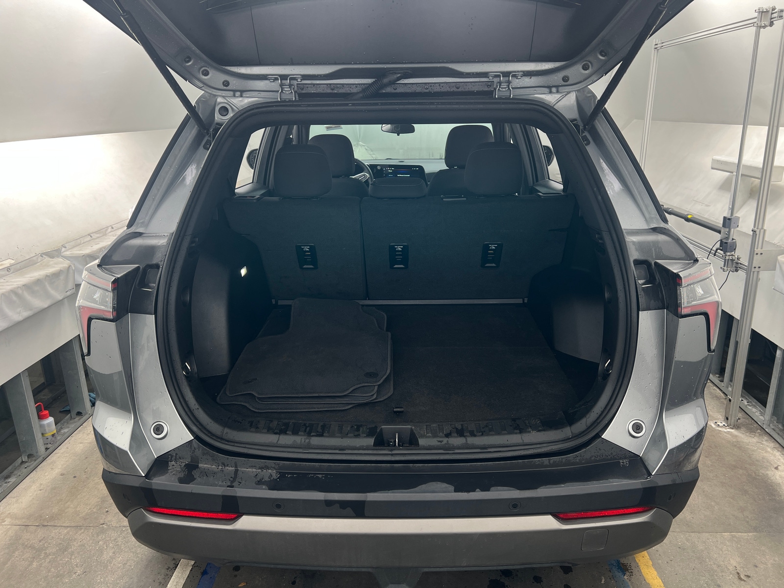 Thumbnail: 2025 Chevrolet Equinox - 7