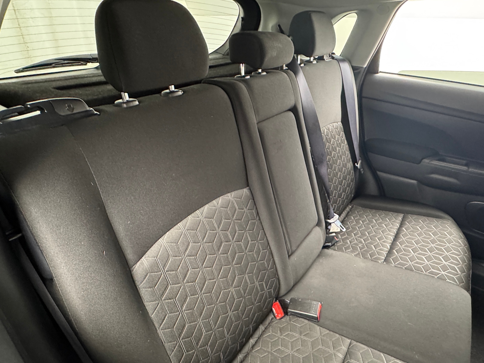 Thumbnail: 2024 Mitsubishi Outlander Sport - 6