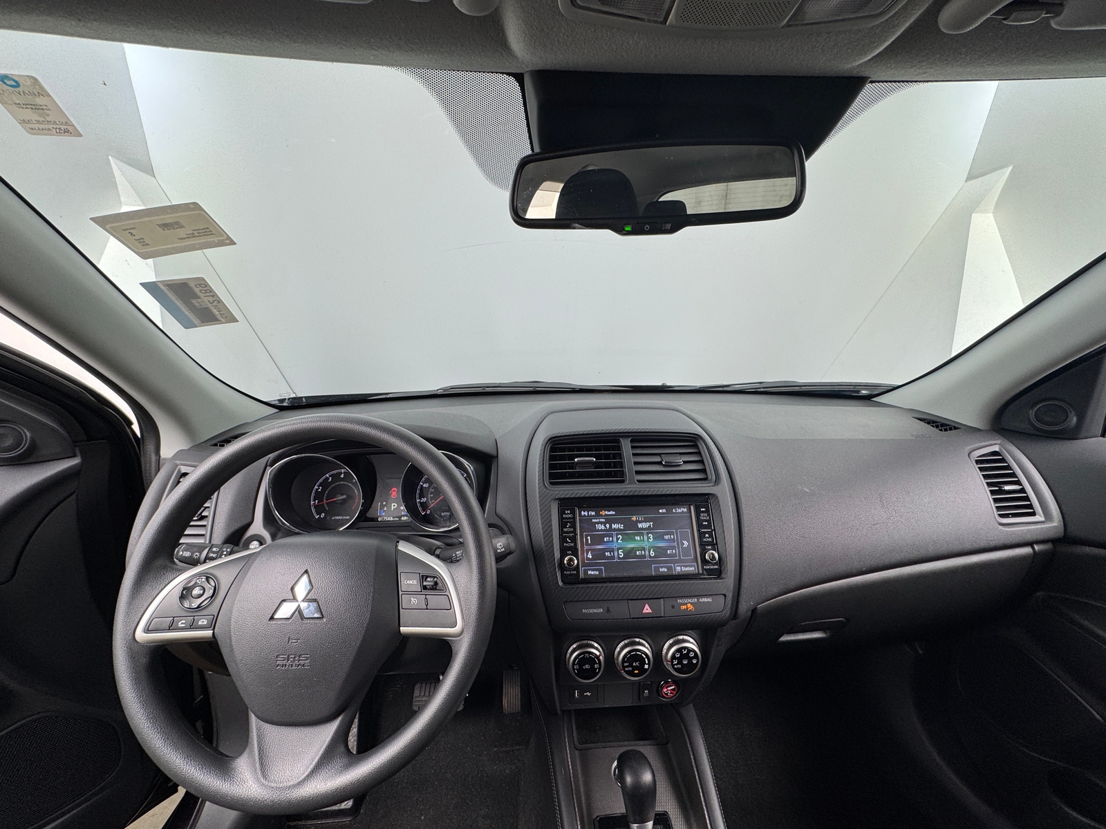 Thumbnail: 2024 Mitsubishi Outlander Sport - 3