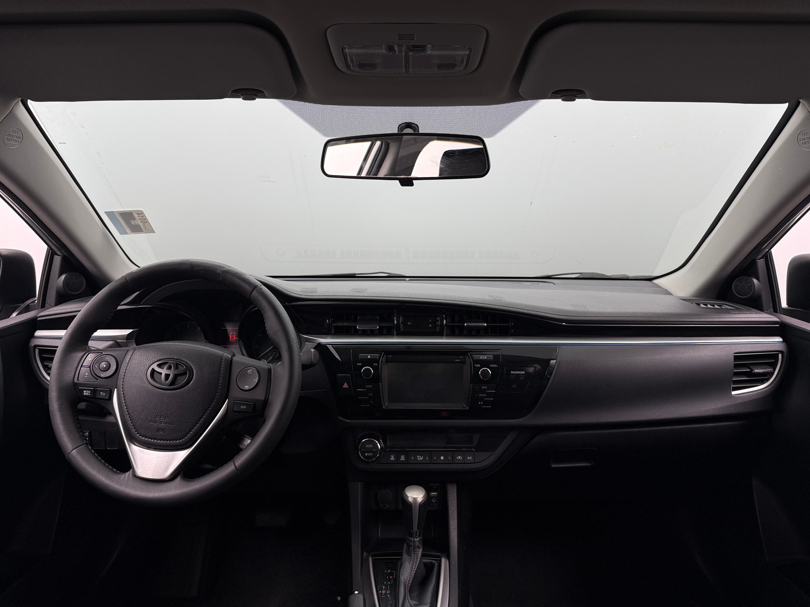 Thumbnail: 2016 Toyota Corolla - 3