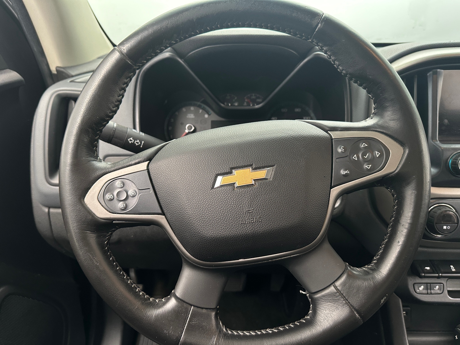 Thumbnail: 2017 Chevrolet Colorado - 5