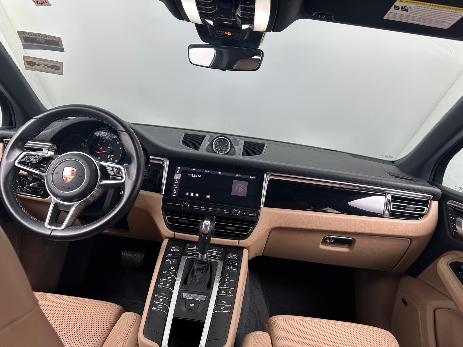 Thumbnail: 2019 Porsche Macan - 2