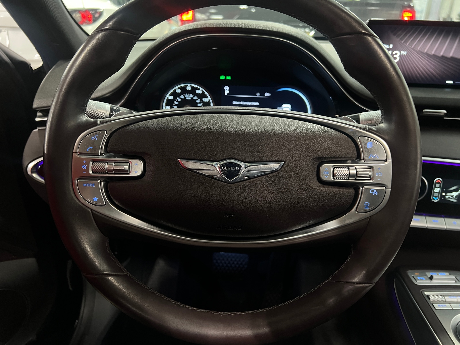 Thumbnail: 2022 Genesis GV70 - 4