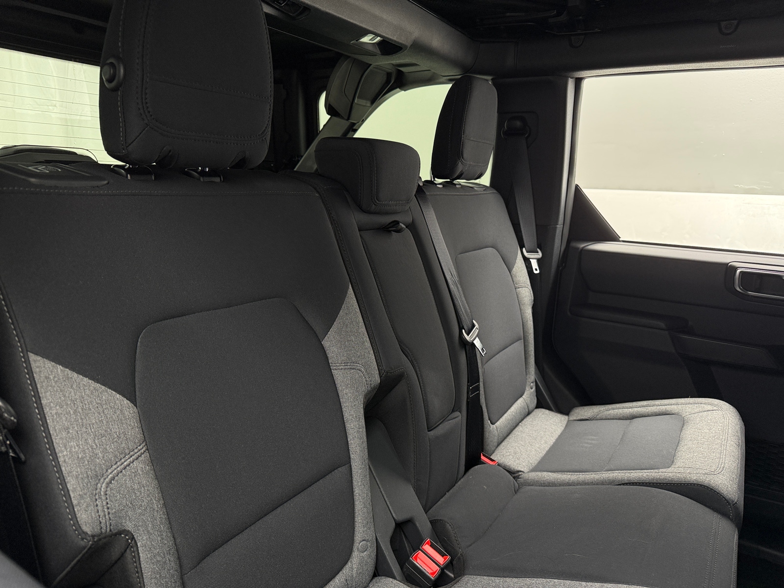 Thumbnail: 2025 Ford Bronco - 6