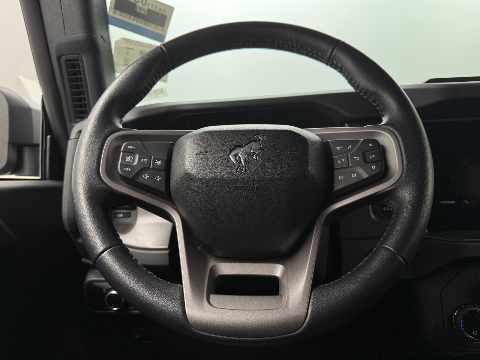 Thumbnail: 2025 Ford Bronco - 5