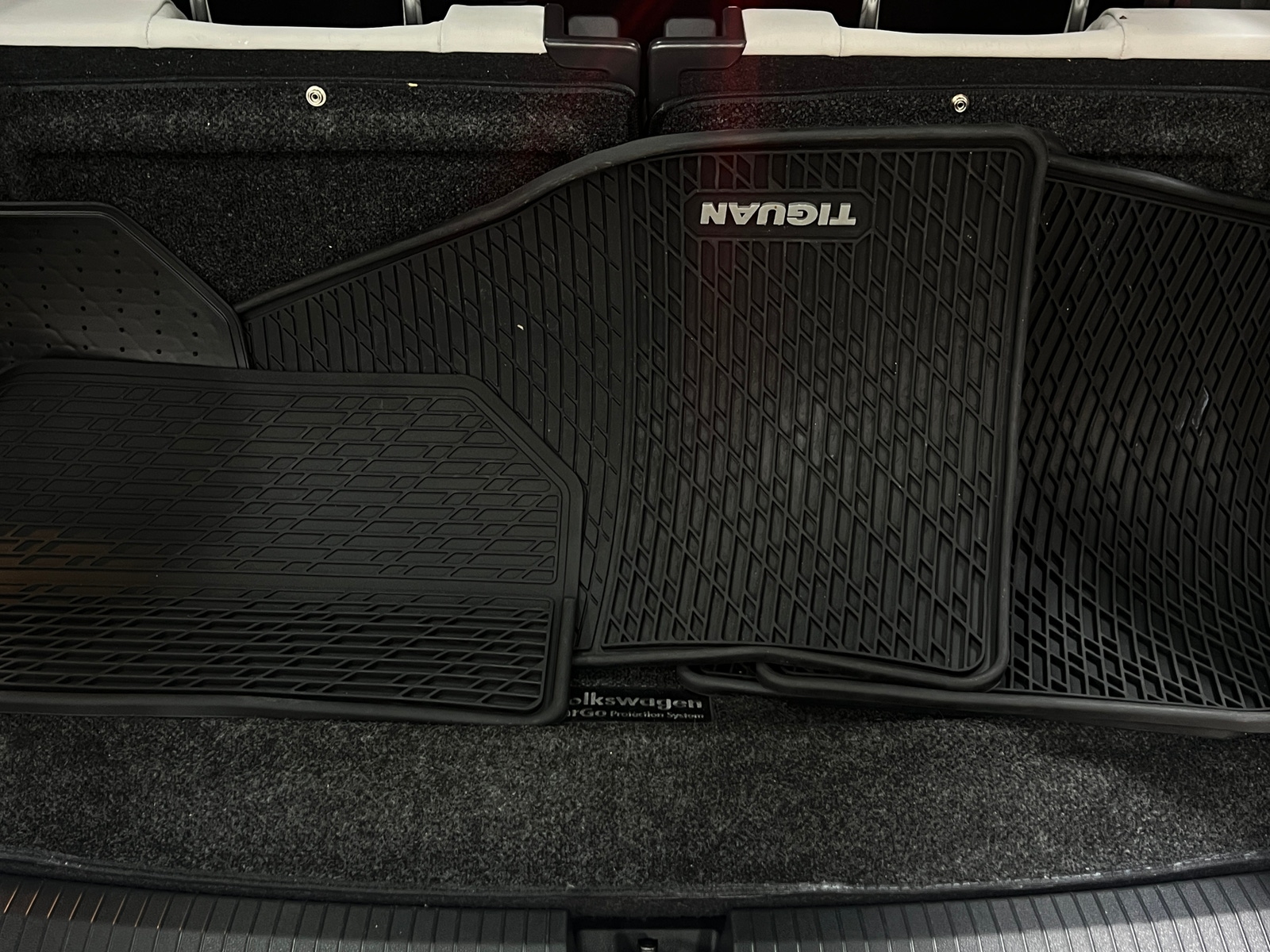 Thumbnail: 2021 Volkswagen Tiguan - 7