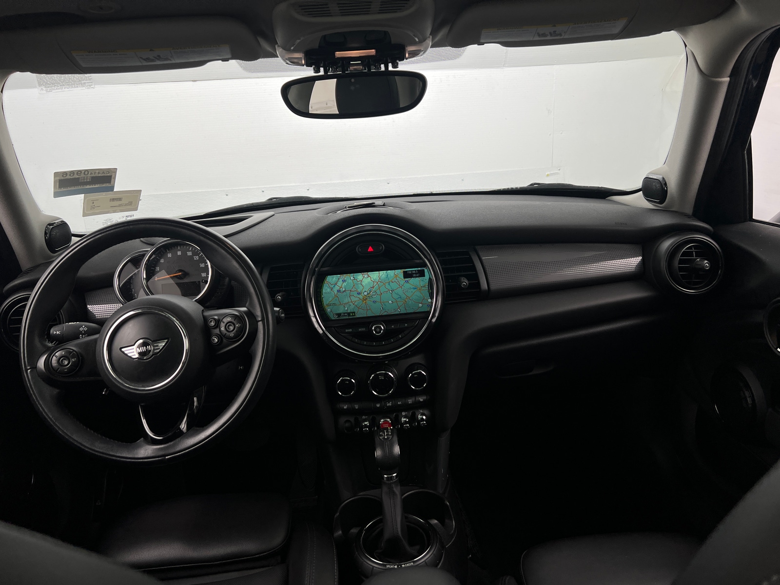 Thumbnail: 2016 MINI Cooper Hardtop - 2