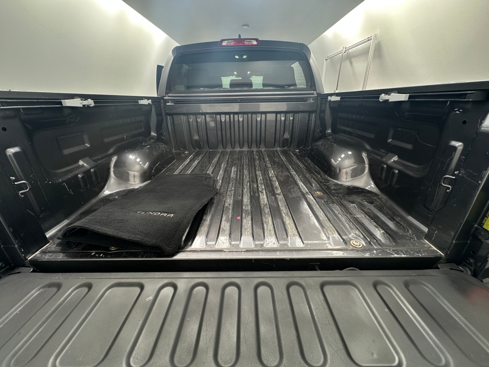 Thumbnail: 2020 Toyota Tundra - 7