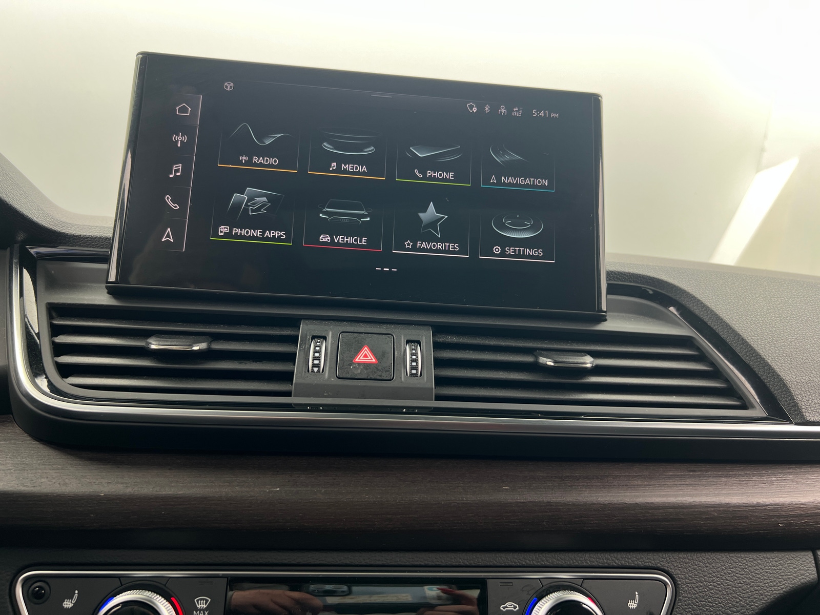 Thumbnail: 2023 Audi Q5 - 3