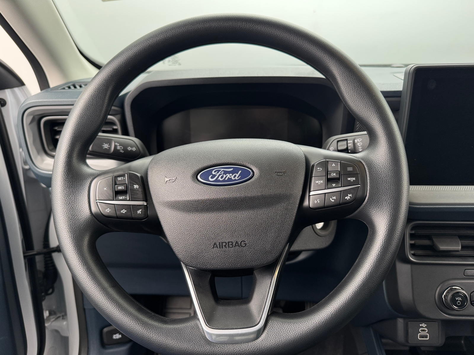 Thumbnail: 2025 Ford Maverick - 5