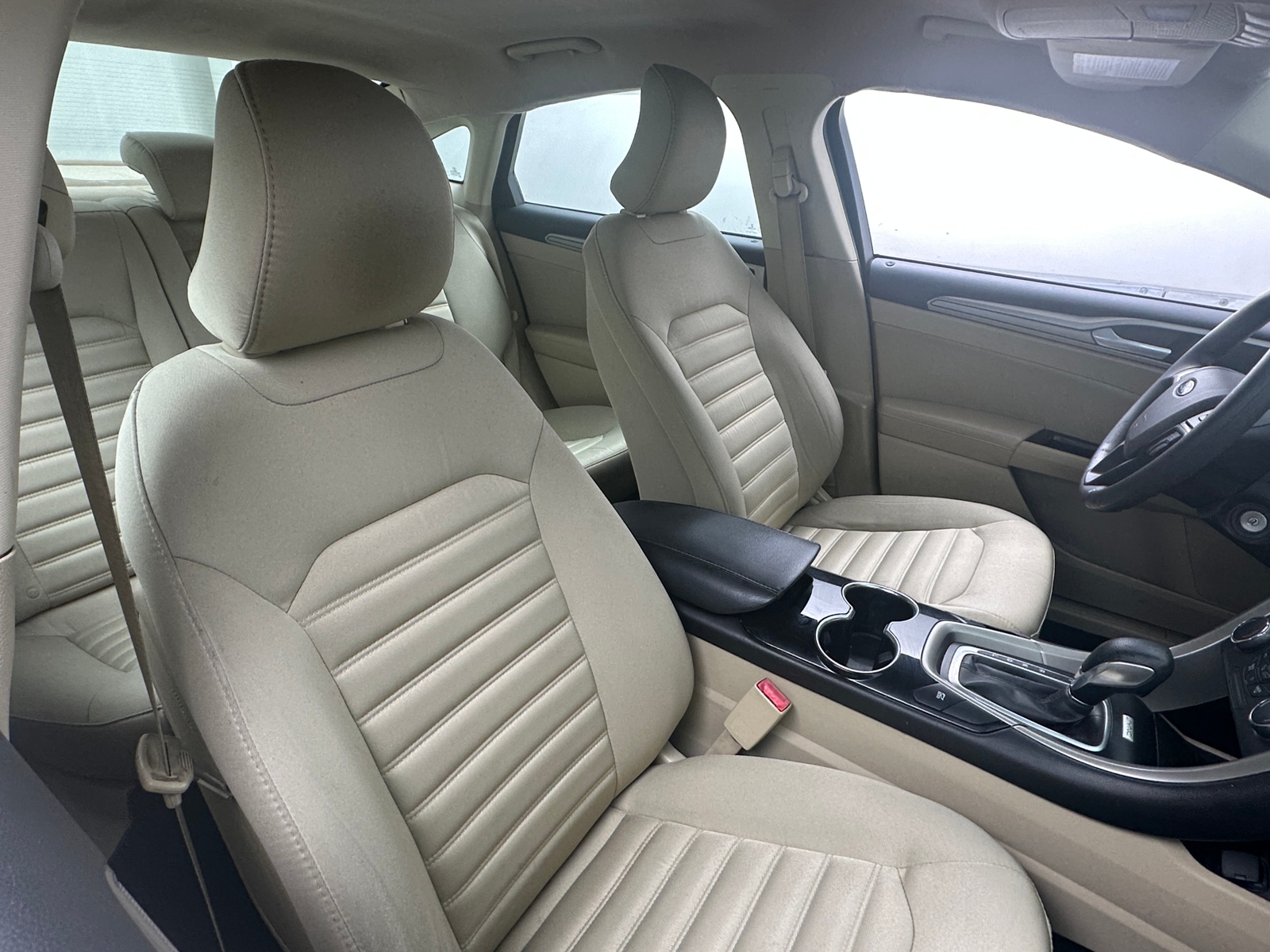 Thumbnail: 2016 Ford Fusion - 2