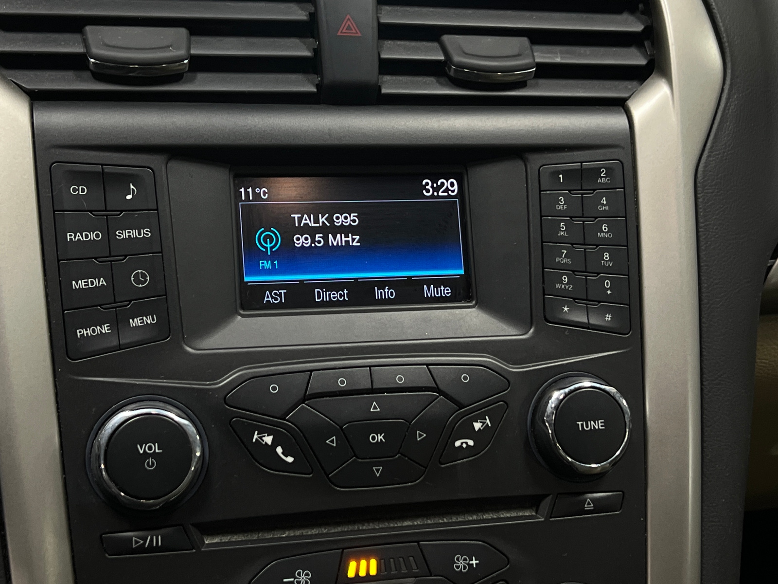 Thumbnail: 2016 Ford Fusion - 4