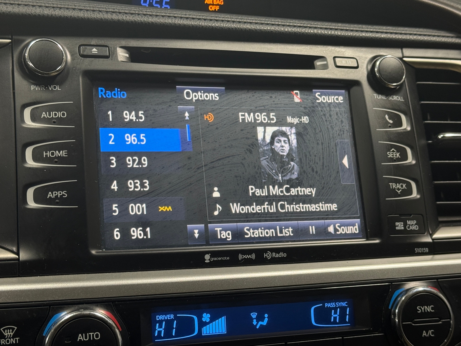 Thumbnail: 2016 Toyota Highlander - 3