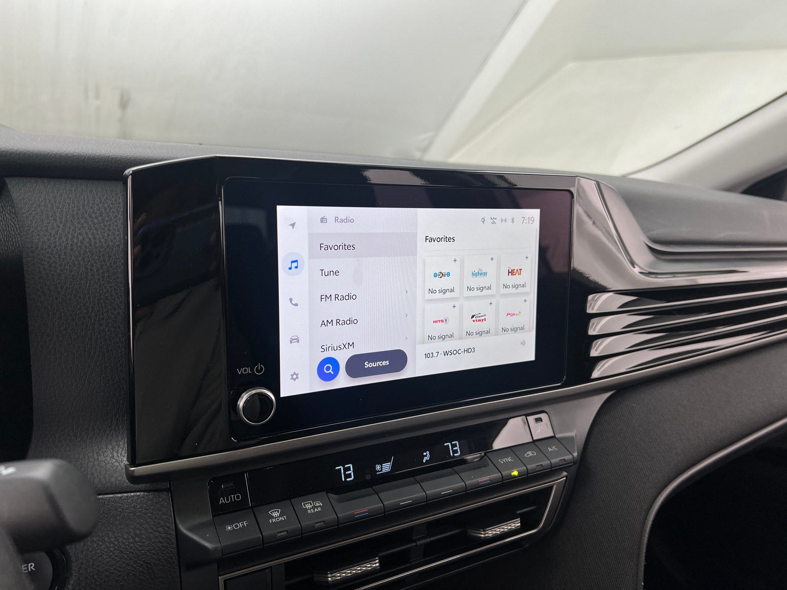 Thumbnail: 2025 Toyota Camry - 4