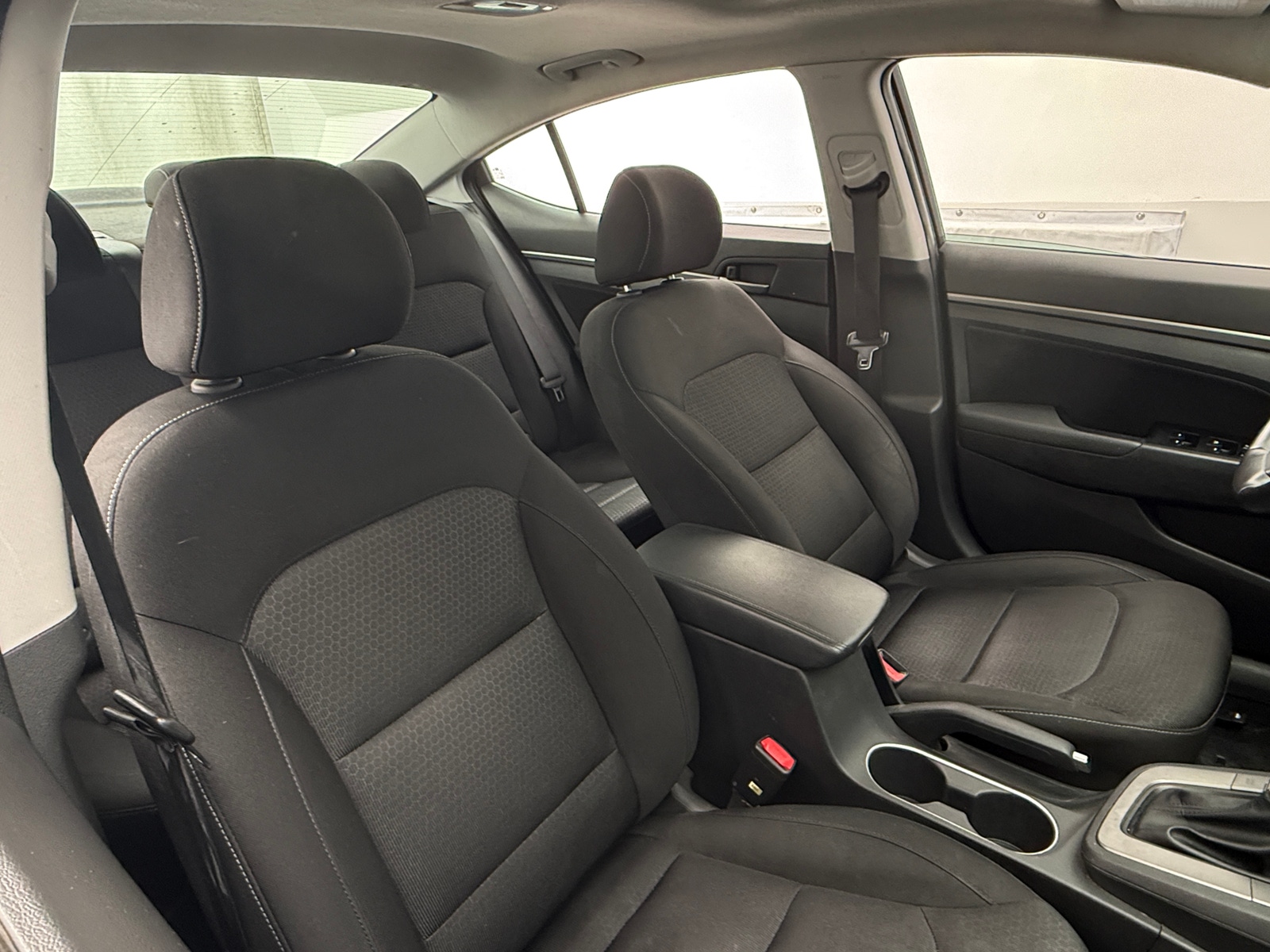 Thumbnail: 2017 Hyundai Elantra - 2