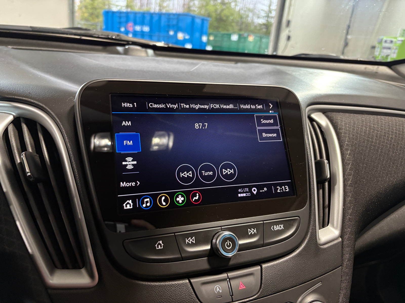 Thumbnail: 2024 Chevrolet Malibu - 4