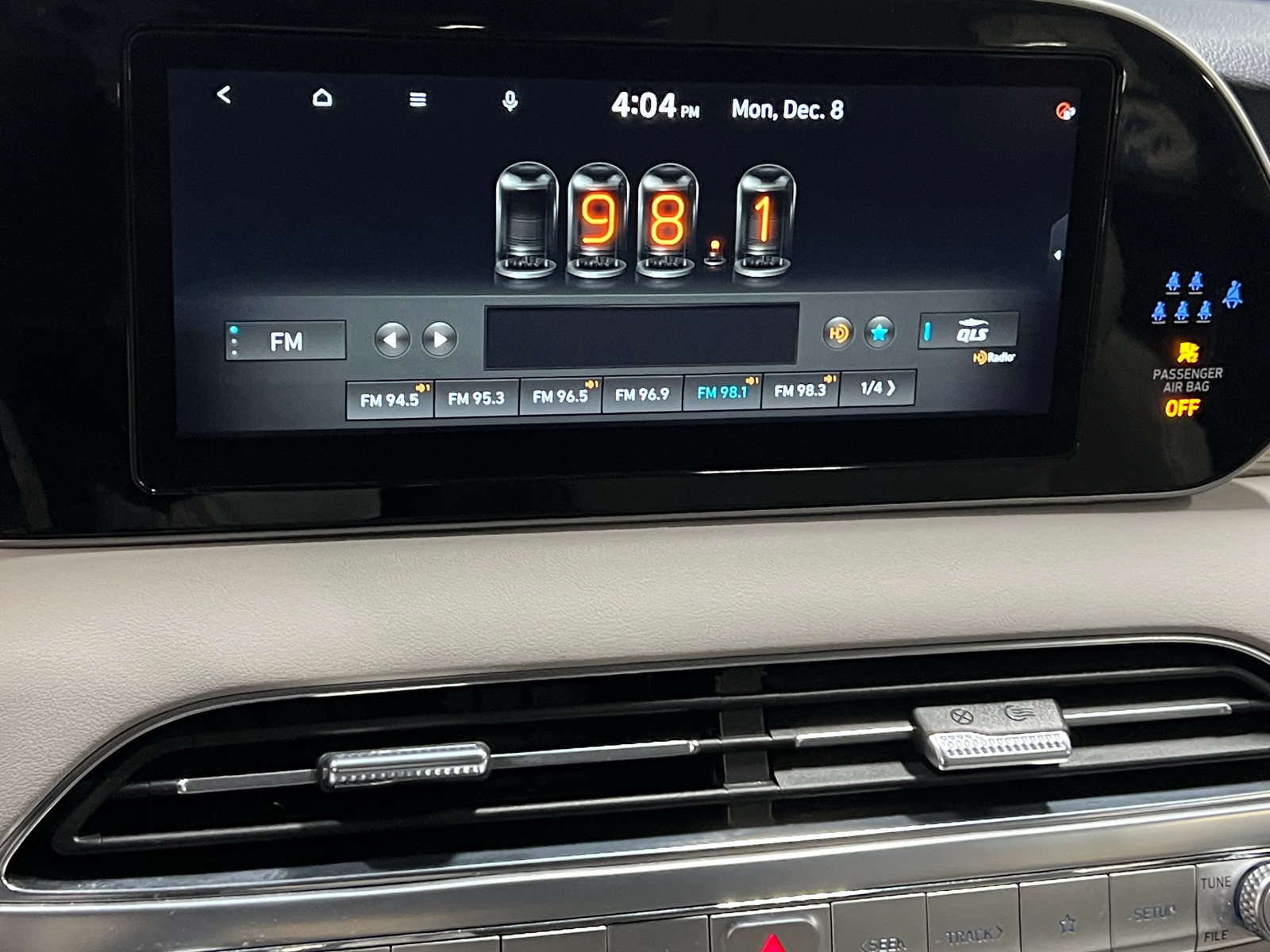 Thumbnail: 2022 Hyundai Palisade - 3