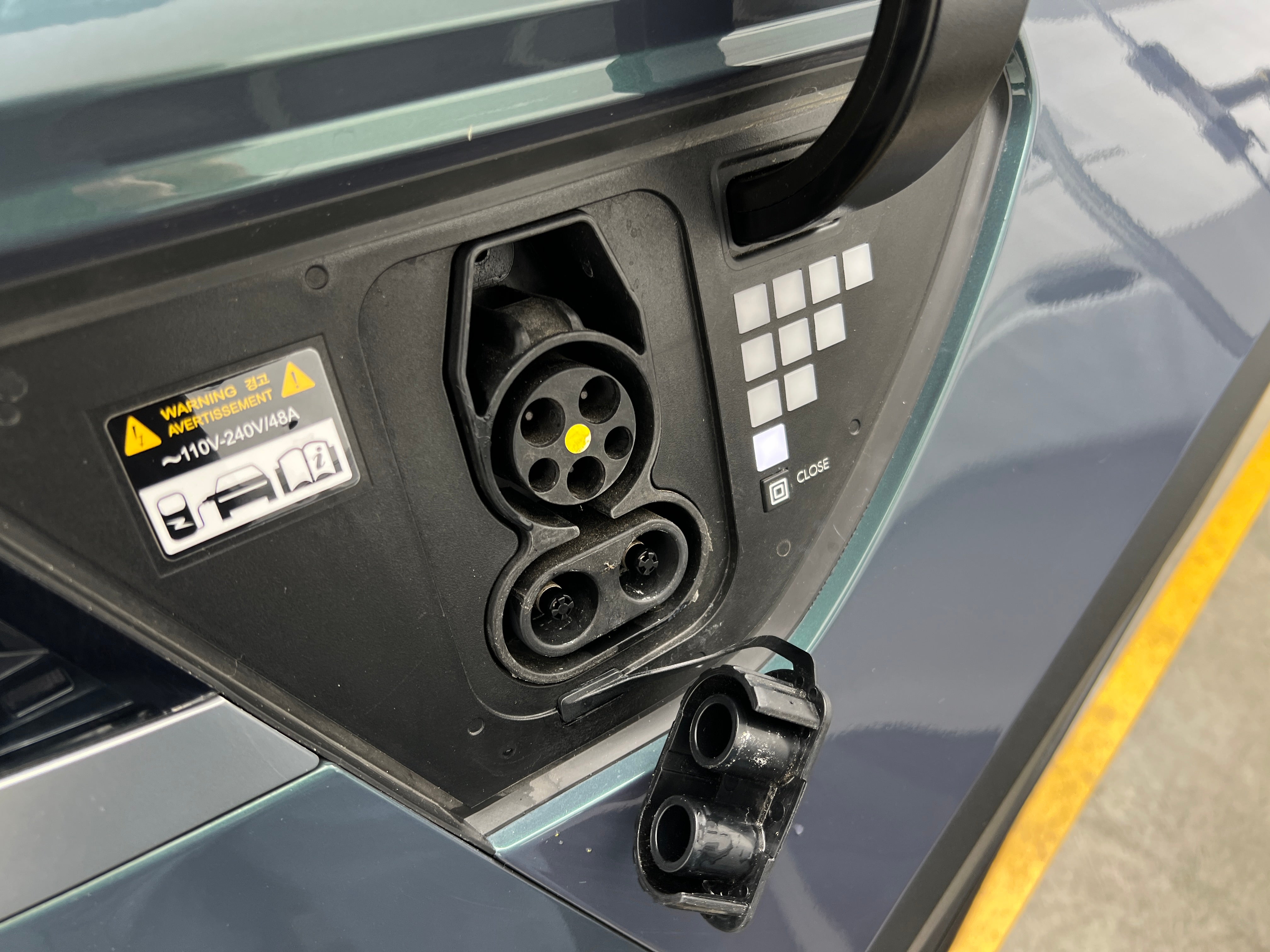 Used 2023 Hyundai IONIQ 5 SE with VIN KM8KMDAF7PU176467 for sale in Oak Creek, WI