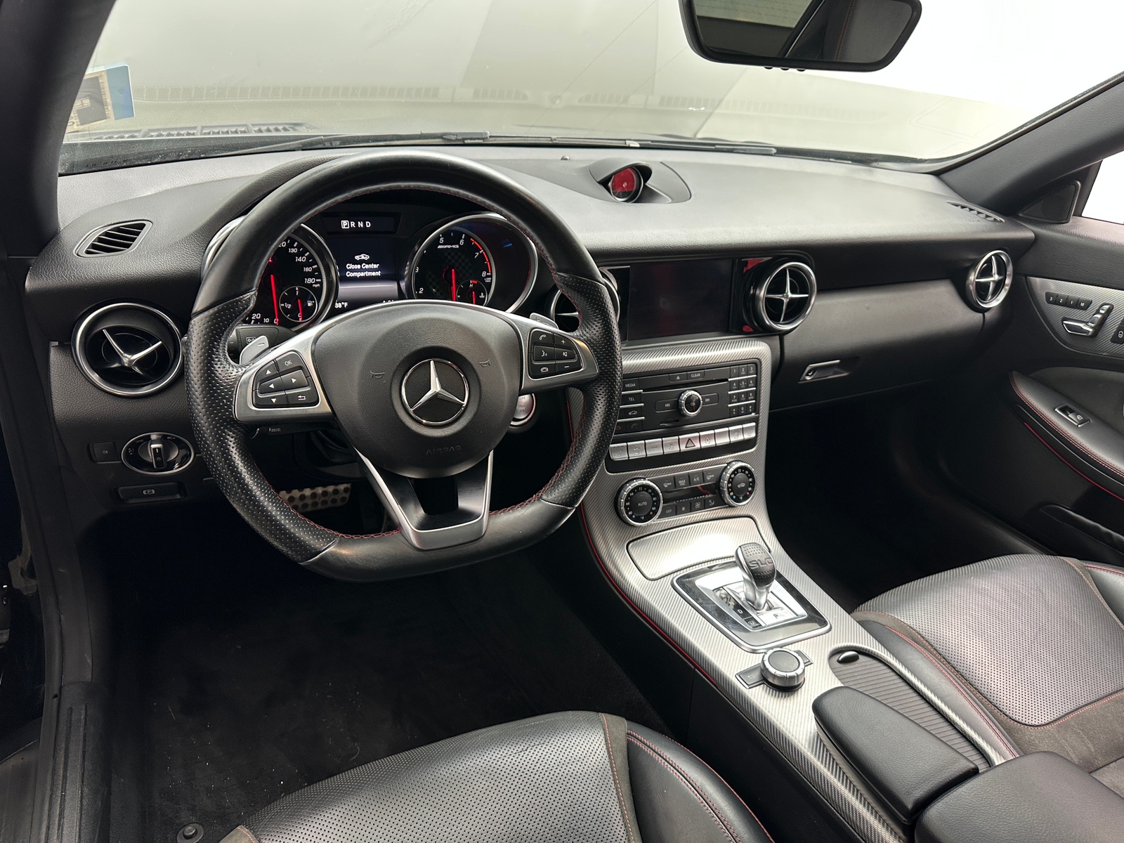 Thumbnail: 2017 Mercedes-Benz SLC - 2