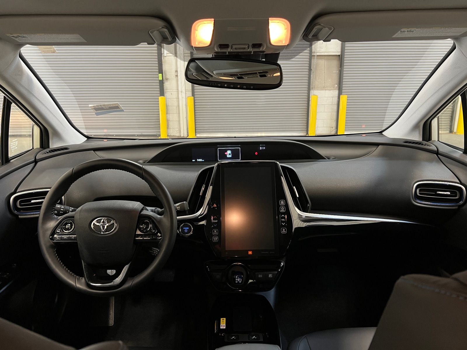 Thumbnail: 2022 Toyota Prius - 2