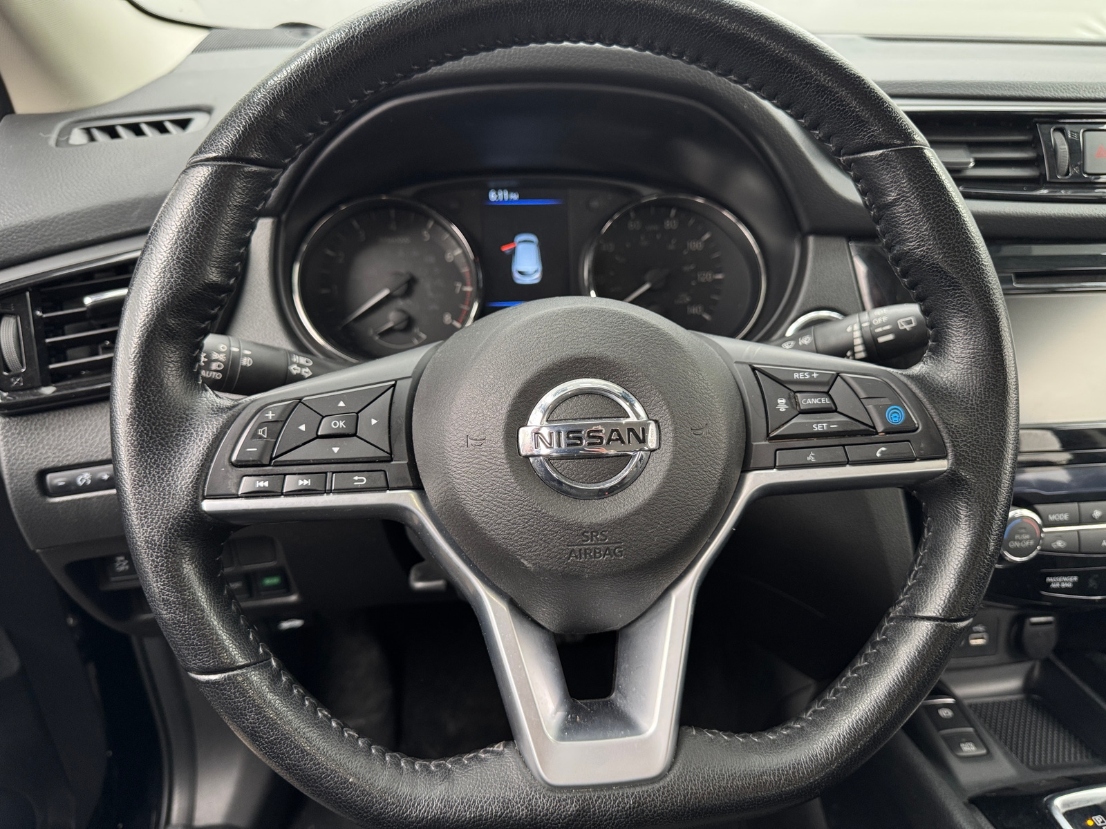 Thumbnail: 2022 Nissan Rogue Sport - 5