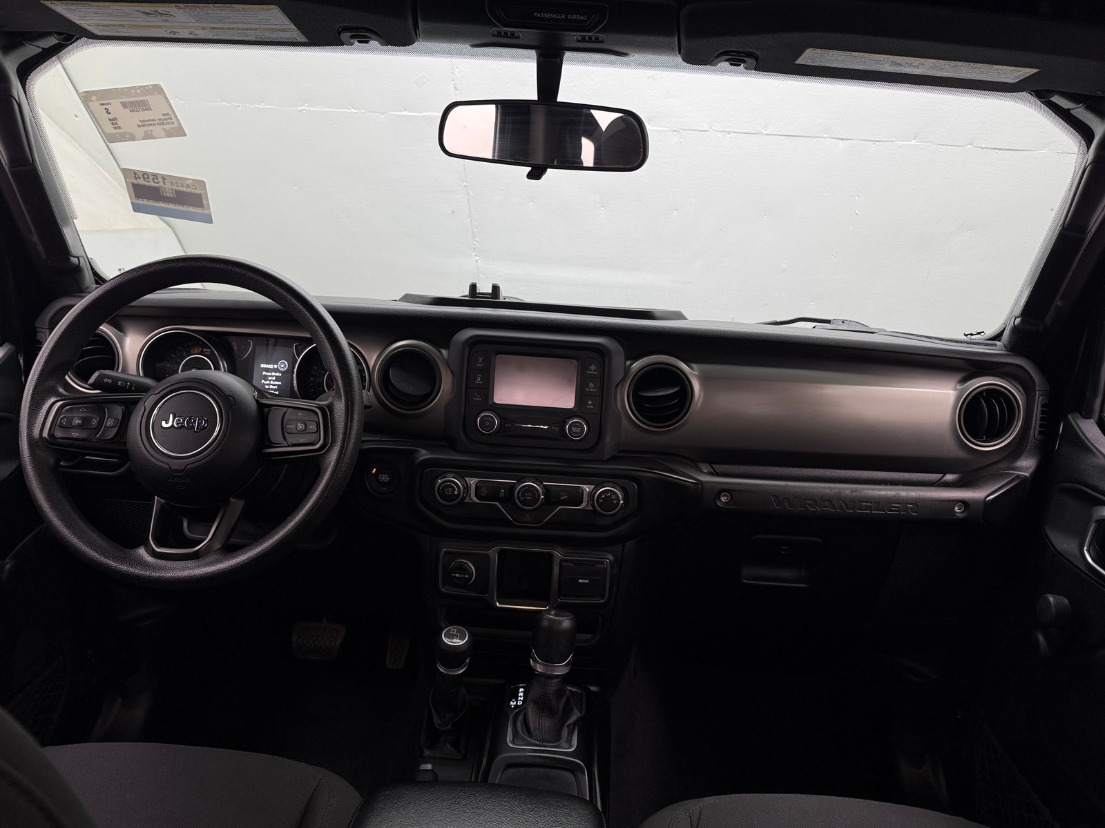 Thumbnail: 2019 Jeep Wrangler - 3