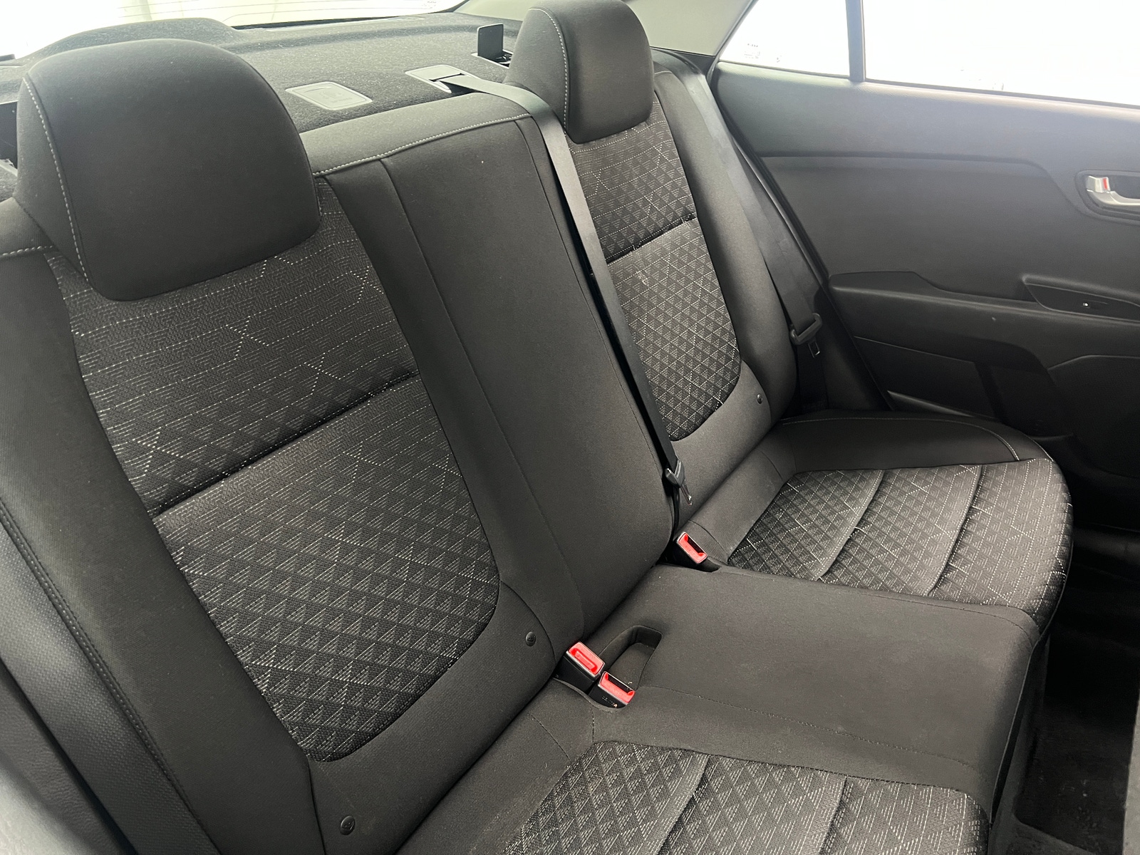 Thumbnail: 2023 Kia Rio - 6