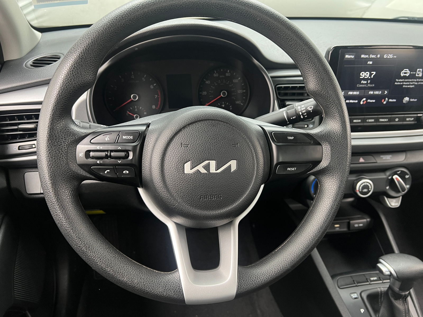 Thumbnail: 2023 Kia Rio - 5