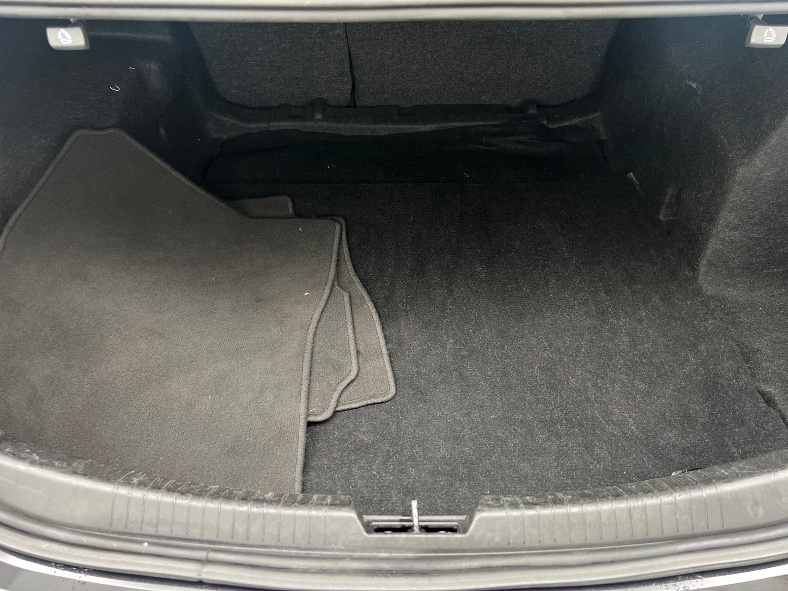 Thumbnail: 2023 Chevrolet Malibu - 7