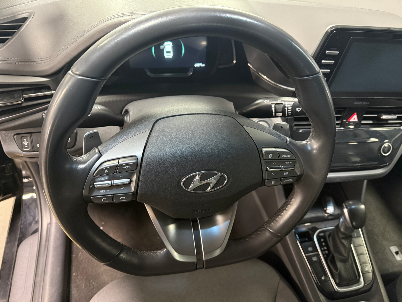 Thumbnail: 2020 Hyundai Ioniq - 5